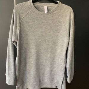 Sweatshirt with zippers